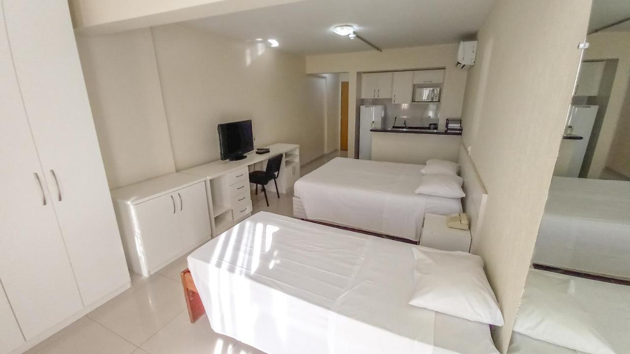 Ika Apart Hotel Brasilia Exterior photo