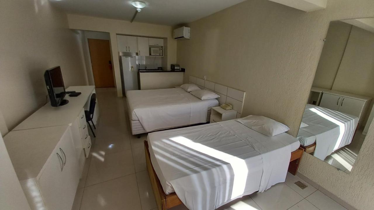 Ika Apart Hotel Brasilia Exterior photo