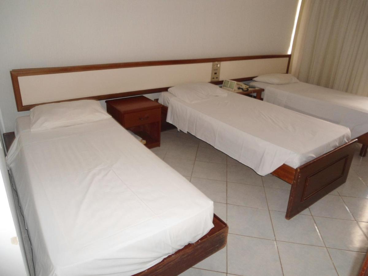 Ika Apart Hotel Brasilia Exterior photo