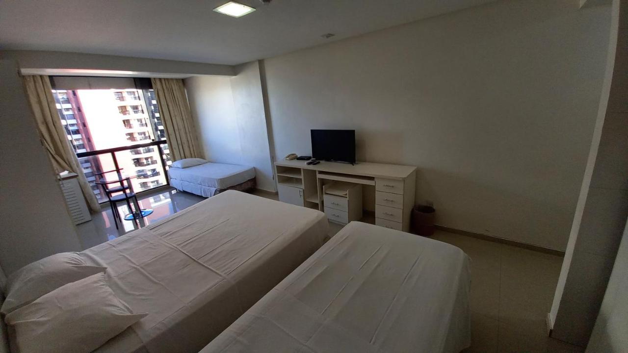 Ika Apart Hotel Brasilia Exterior photo