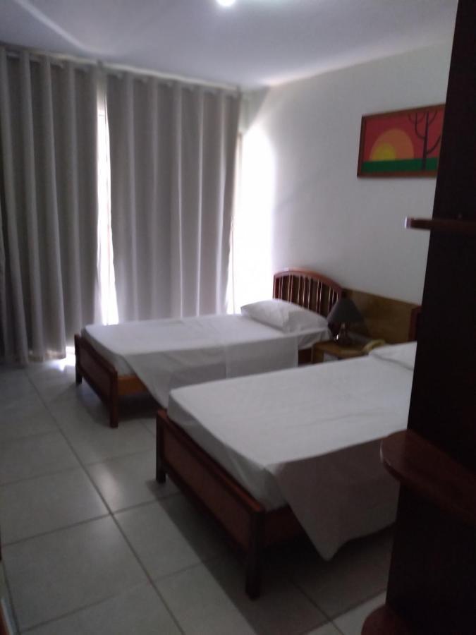 Ika Apart Hotel Brasilia Exterior photo