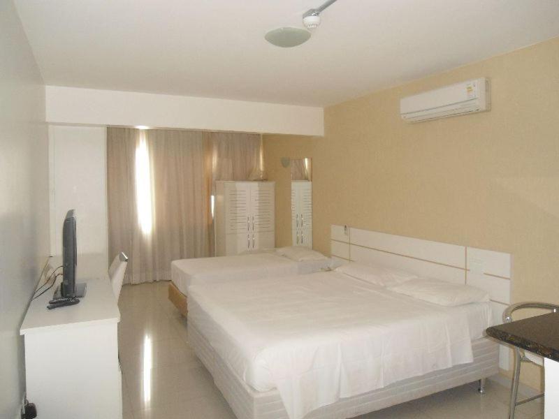 Ika Apart Hotel Brasilia Exterior photo