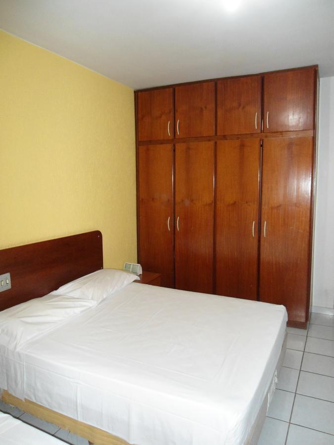 Ika Apart Hotel Brasilia Exterior photo